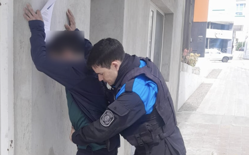 Un hombre fue aprehendido tras una seguidilla de robos en comercios del centro